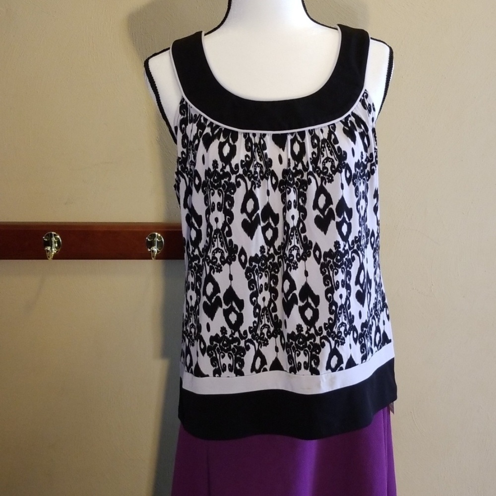 Black and white blouse